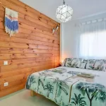 Daire Native Coconut House *